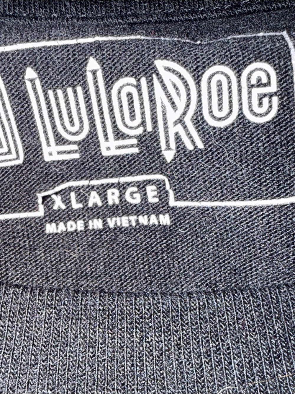 LuLaRoe Black Long-Sleeve Nightmare Before Christmas Graphic Tee XL - Picture 3 of 3